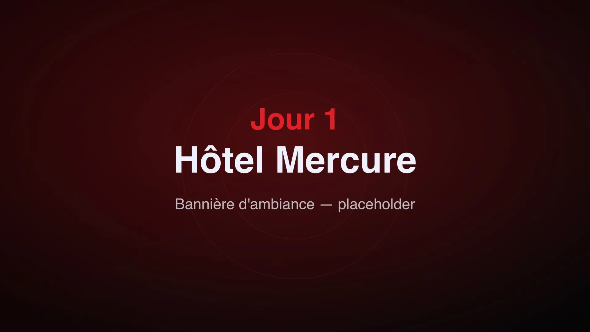 La façade de l'hôtel Mercure à Poitiers en fin de journée